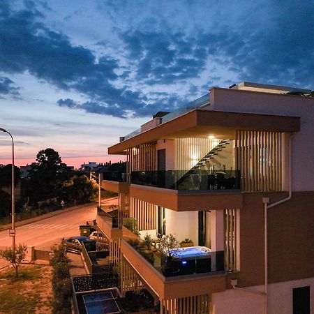 Luma Luxury Apartment With Jacuzzi Zadar Exteriör bild