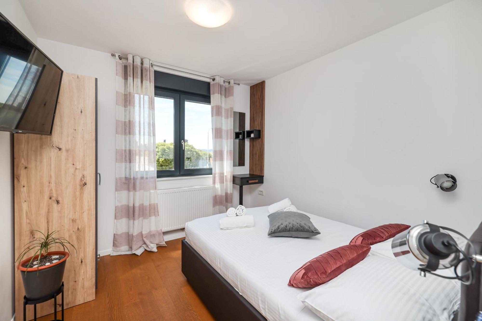 Luma Luxury Apartment With Jacuzzi Zadar Exteriör bild